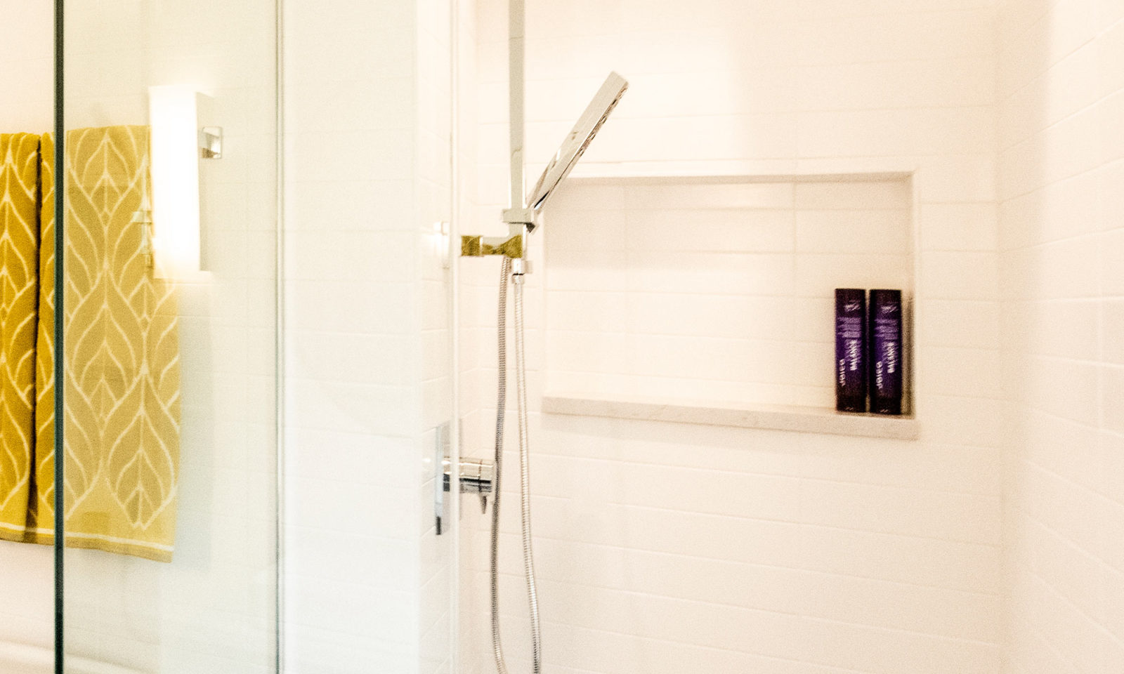 Riverside Illinois bathroom remodel shower bar with shower niche